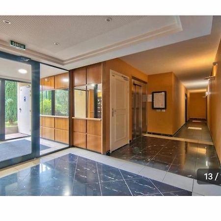 Grand Noble - Blagnac Apartment Bagian luar foto