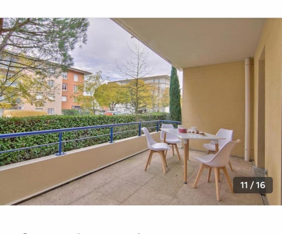 Grand Noble - Blagnac Apartment Bagian luar foto