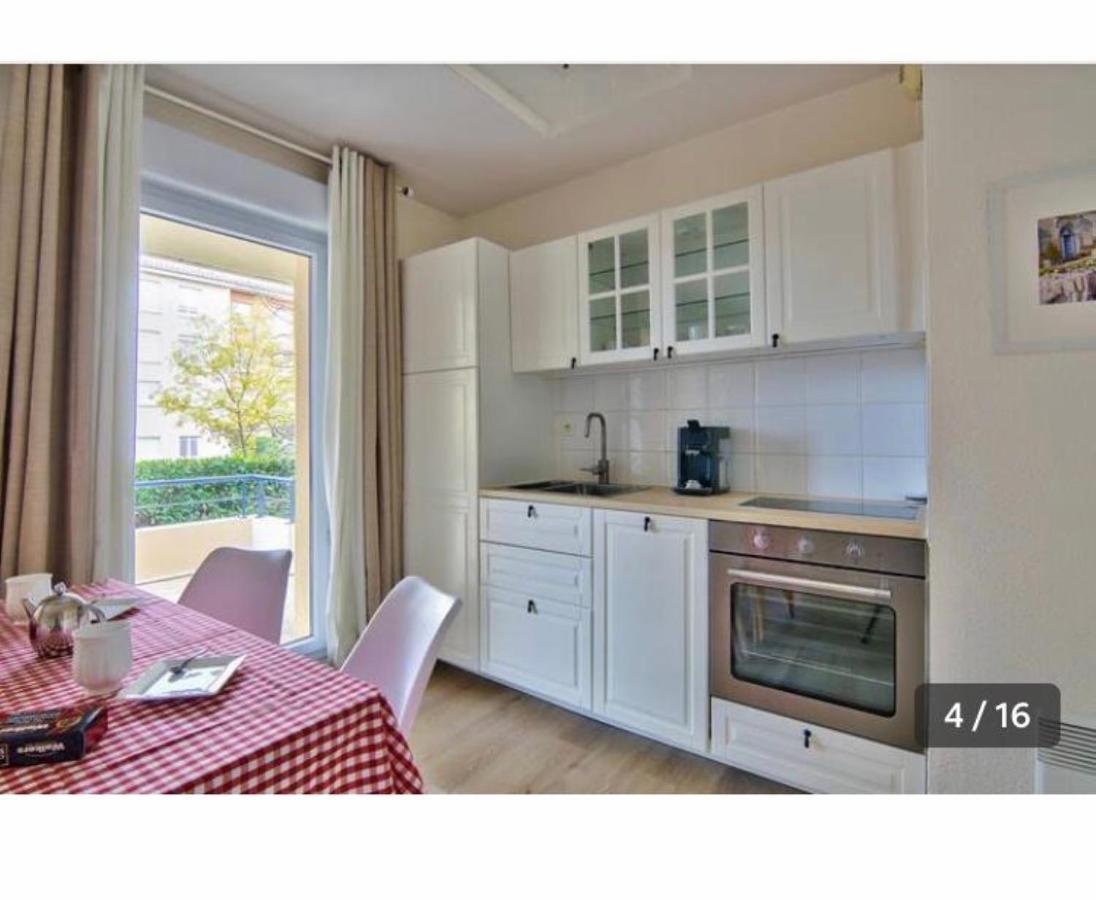 Grand Noble - Blagnac Apartment Bagian luar foto